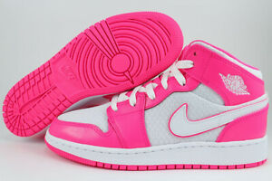 nike rose et noir jordan